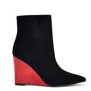 Nine West Paes Booties Black/Red suede 8 NIB